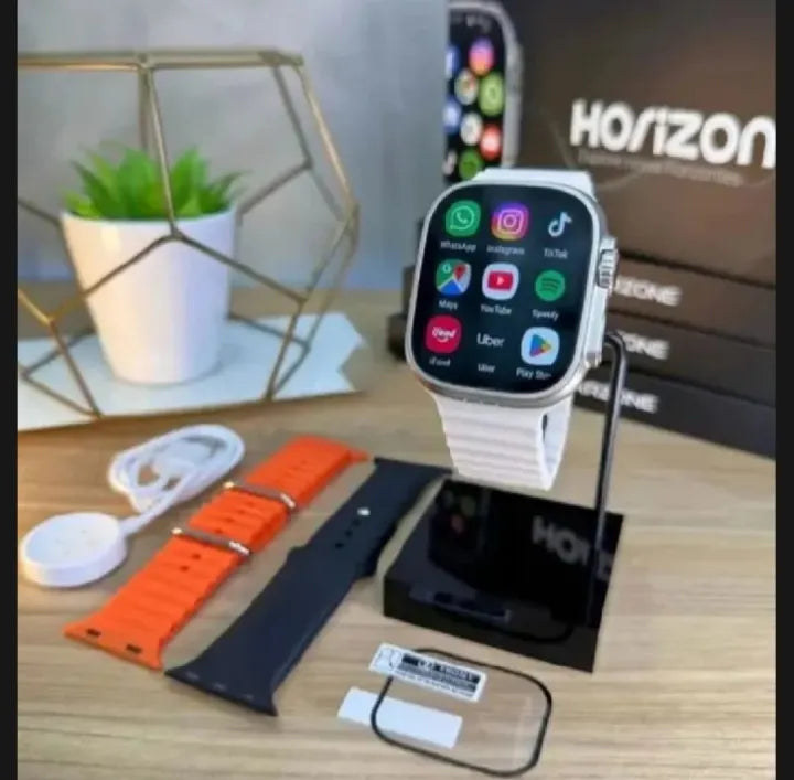 Smart Watch with Multiple Sports Modes Heart Rate/Blood Oxygen/Blood Pressure Monitor